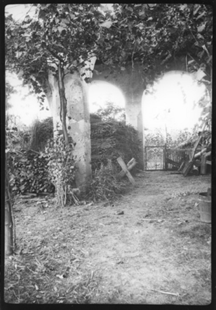 Paolo Verzone, Cavour, abazia di Santa Maria, esterno