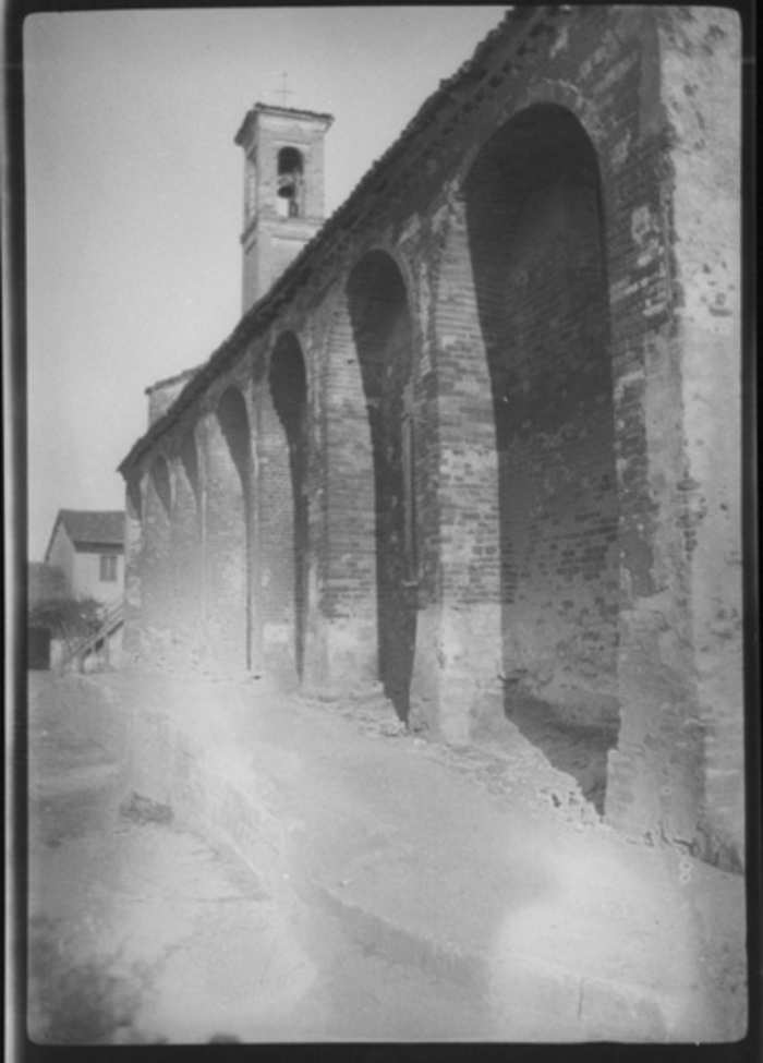 Paolo Verzone, Calvenzano, chiesa di Santa Maria, esterno