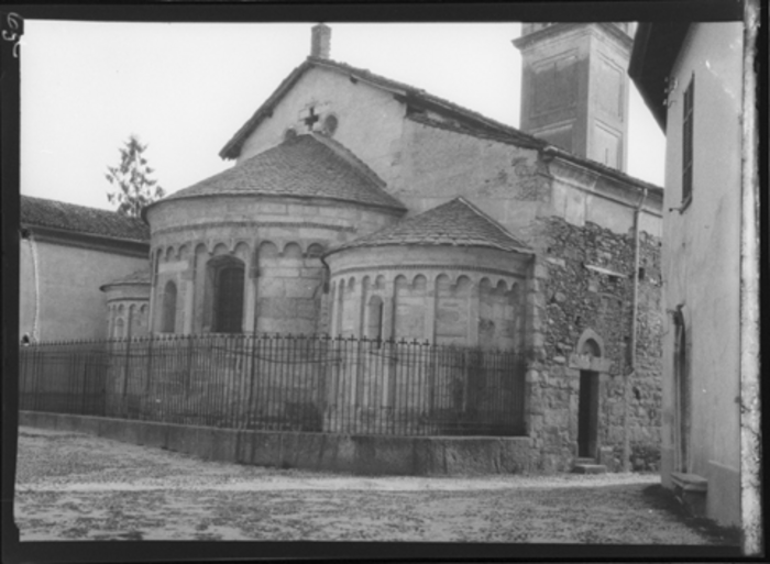 Paolo Verzone, Cantù - Chiesa di S. Teodoro, esterno