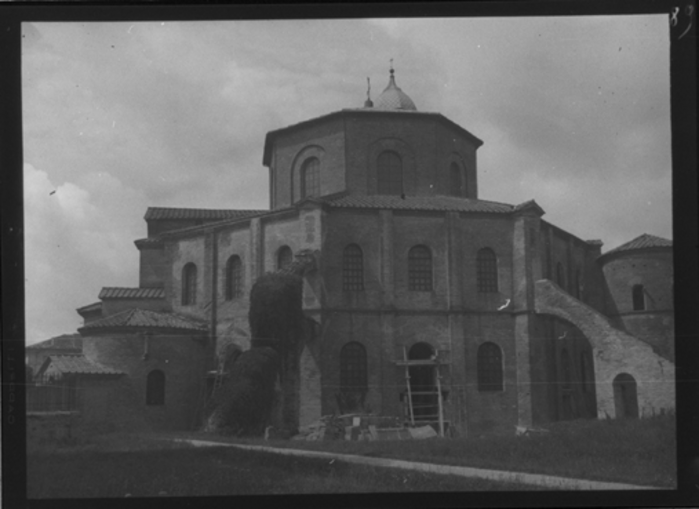 Paolo Verzone, Ravenna - Chiesa di S. Apollinare Nuovo, esterno