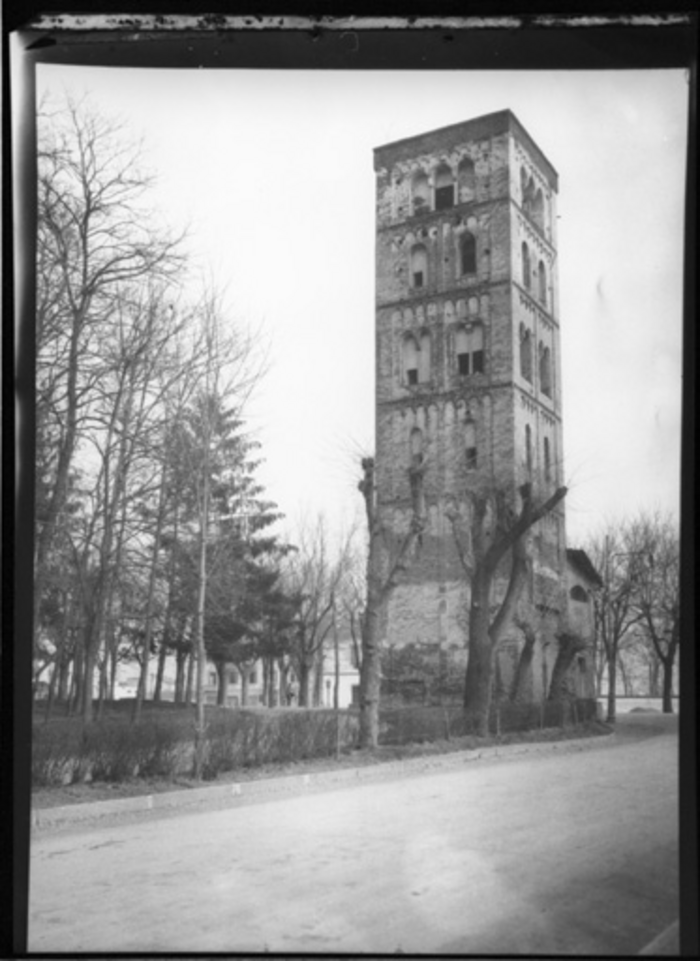 Paolo Verzone, Ivrea - Torre di S. Stefano, esterno