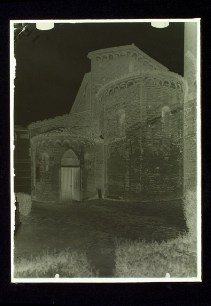 Paolo Verzone,  Tronzano Vercellese - Chiesa di S. Pietro al Cimitero