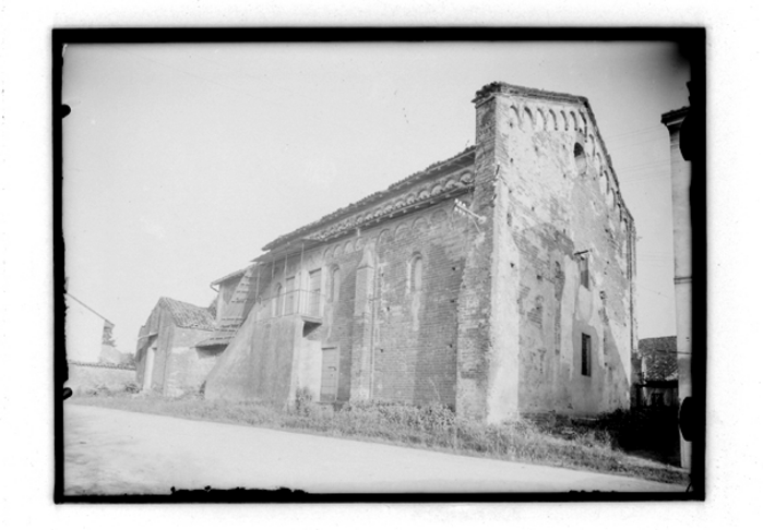 Paolo Verzone,  Robbio - Chiesa di S. Pietro, esterno