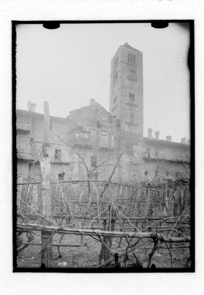 Paolo Verzone,  Susa - Chiesa di S. Maria Maggiore, esterno