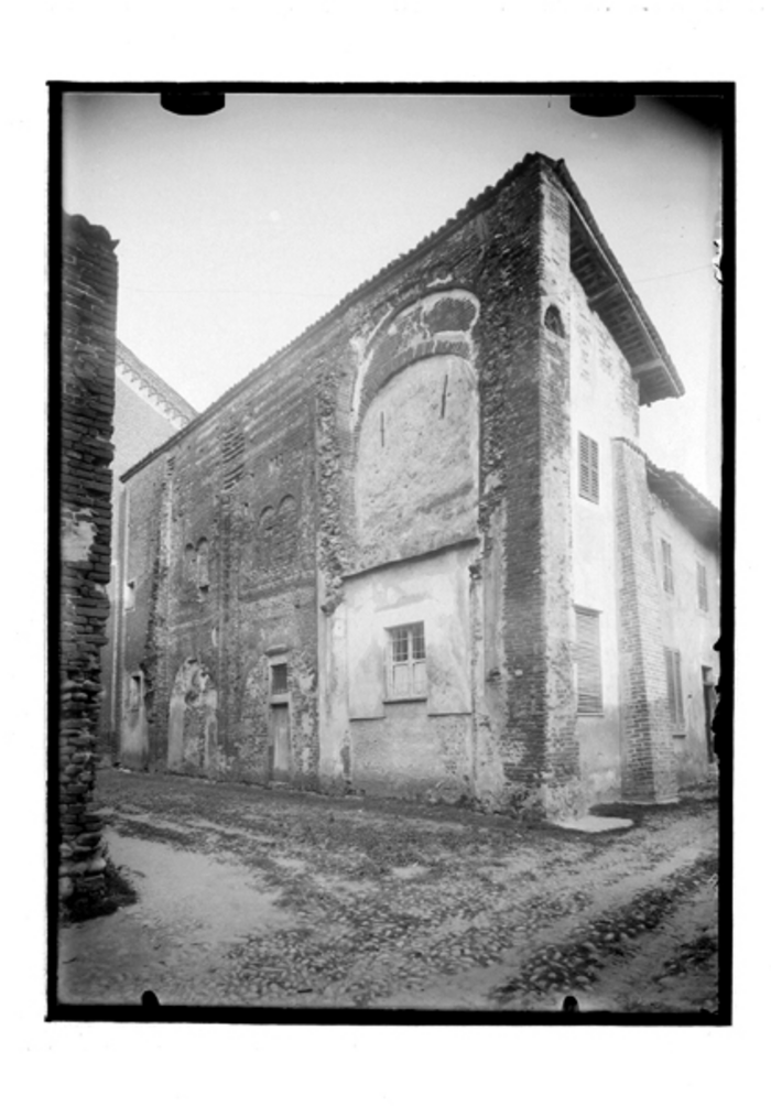 Paolo Verzone, San Nazzaro Sesia - Abbazia dei SS. Nazario e Celso, esterno