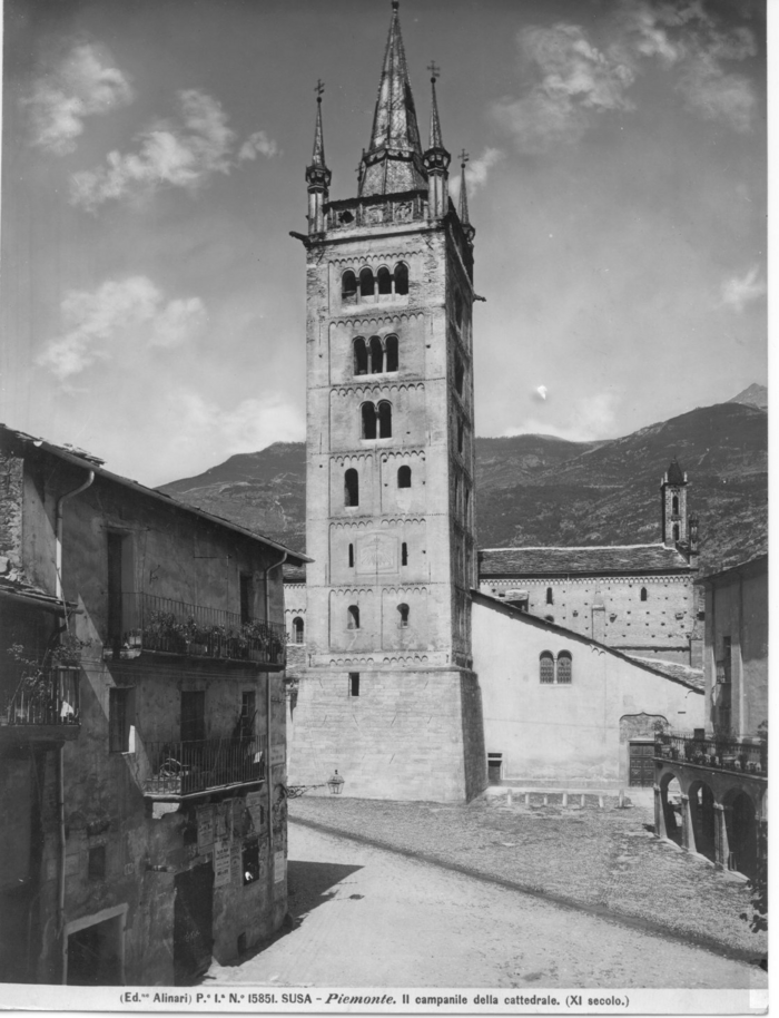 Susa (Piemonte) - Il campanile della cattedrale  (XI secolo)