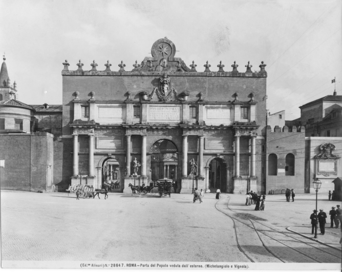 Roma - Porta del Popolo veduta dall'esterno. (Michelangelo e Vignola.).