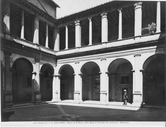 Roma - Chiesa di S. Maria della Pace. Il chiostro del convento