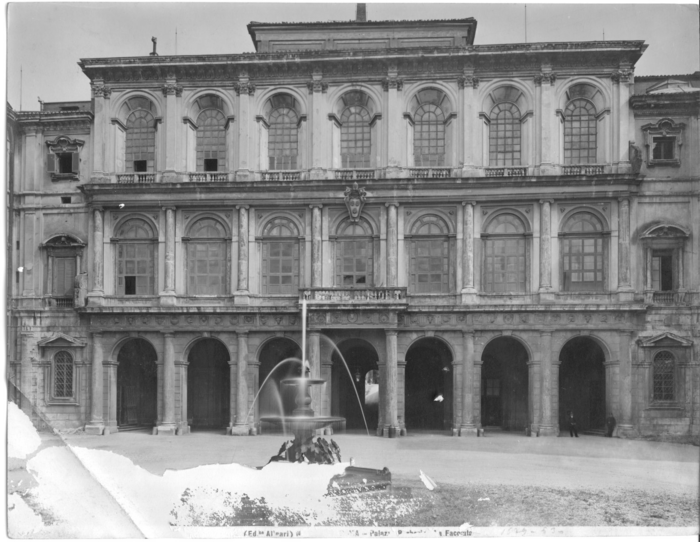 Roma - Palazzo Barberini. Facciata