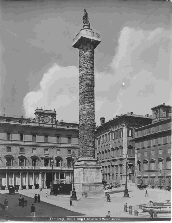 Roma. Colonna di Marco Aurelio.