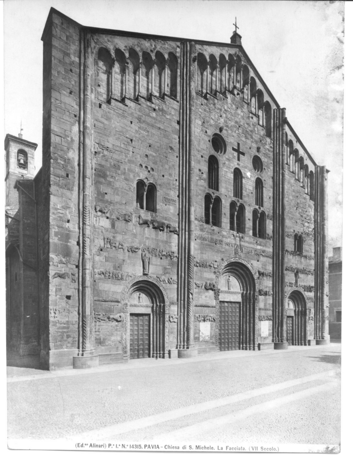 Pavia - Chiesa di S. Michele. La Facciata (VII secolo)