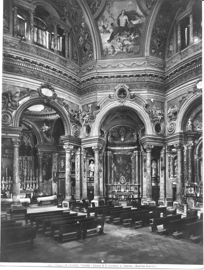 Torino - Chiesa di S. Lorenzo. L'interno