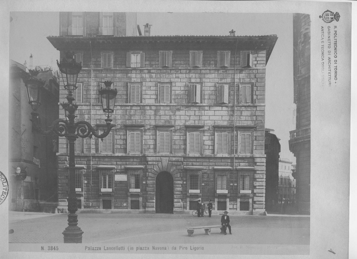 Palazzo Lancellotti (in piazza Navona) da Piro Ligorio