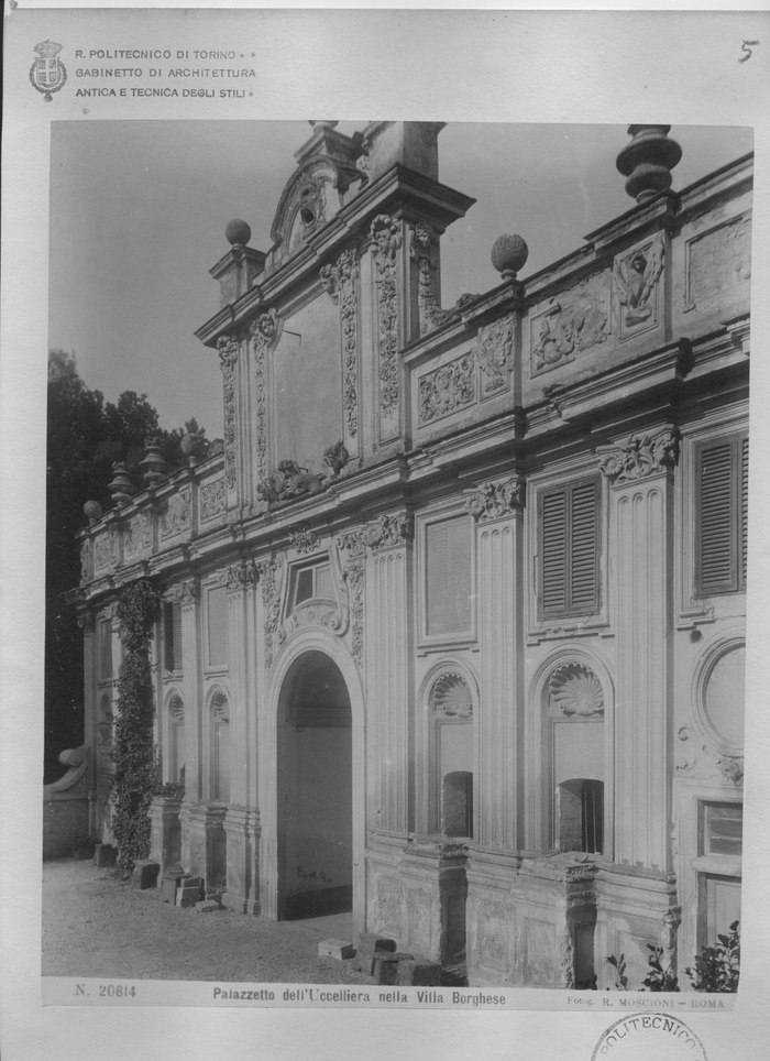 Palazzetto dell'Uccelleria nella Villa Borghese