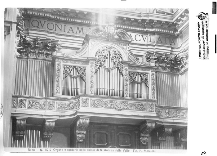 Roma - Organo e cantoria nella chiesa di S. Andrea della Valle