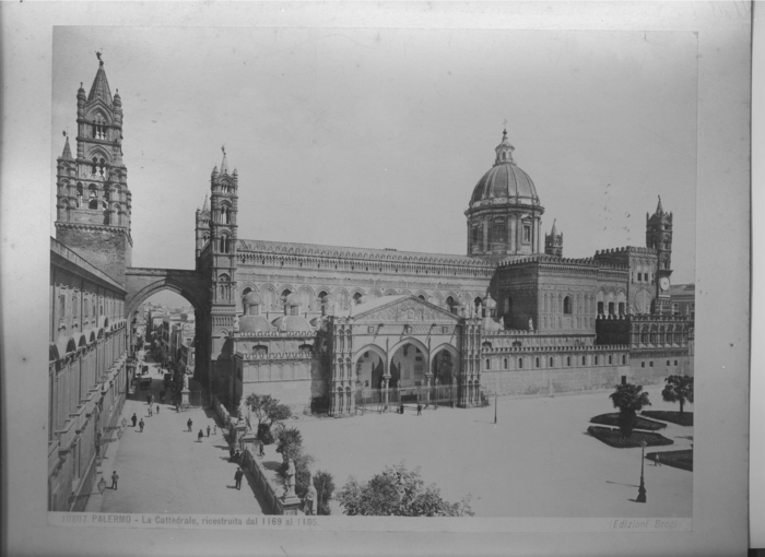 PALERMO - La Cattedrale, ricostruita dal 1169 al 1185.