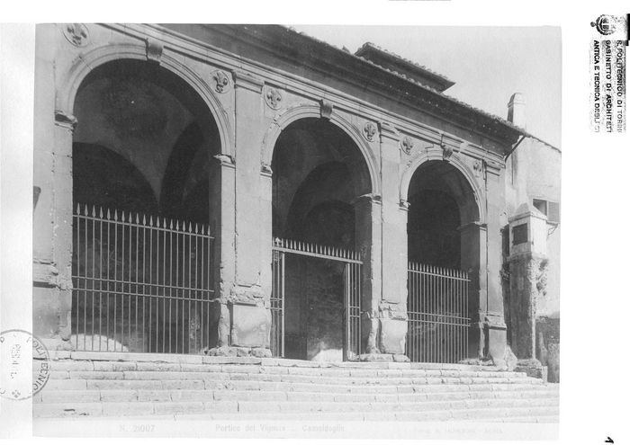 Portico del Vignola - Campidoglio