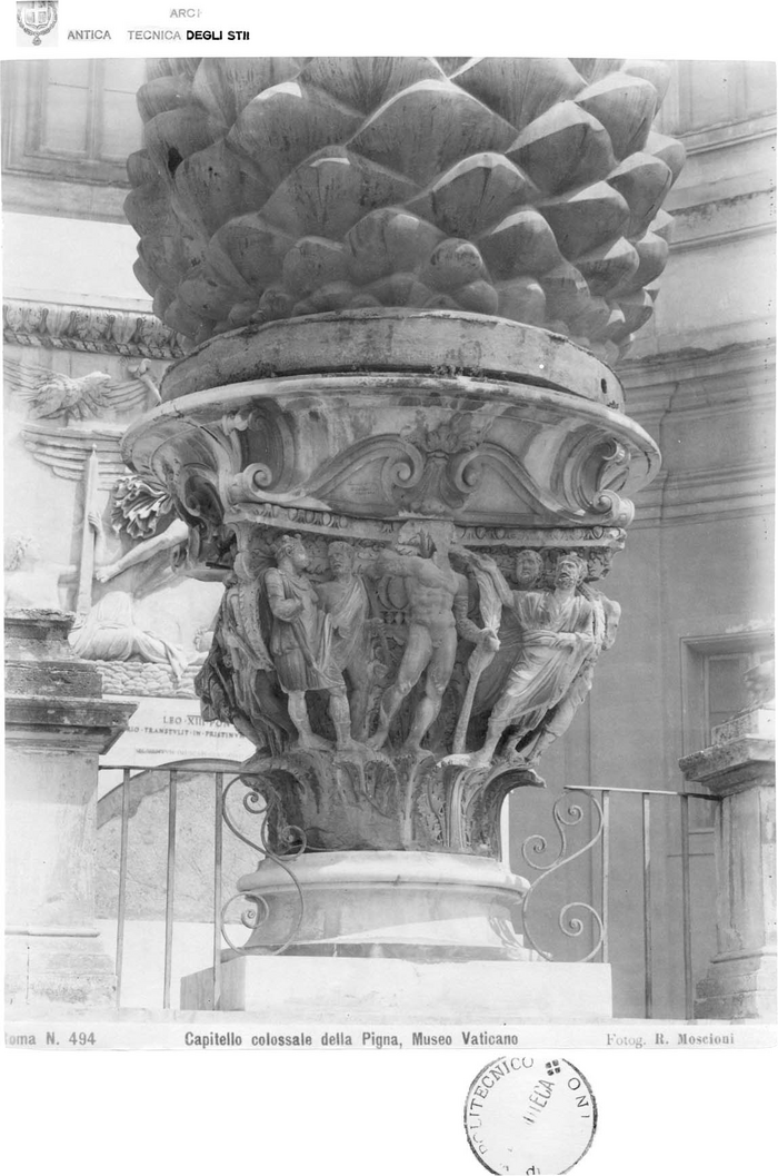 Capitello colossale della Pigna, Museo Vaticano