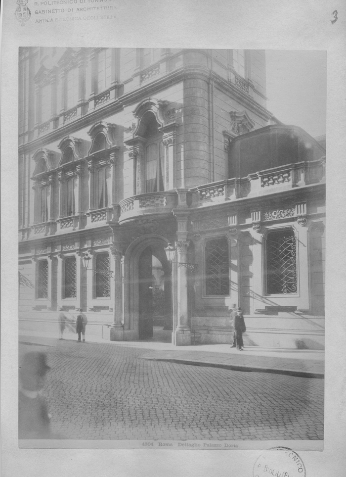 Roma - Dettaglio Palazzo Doria