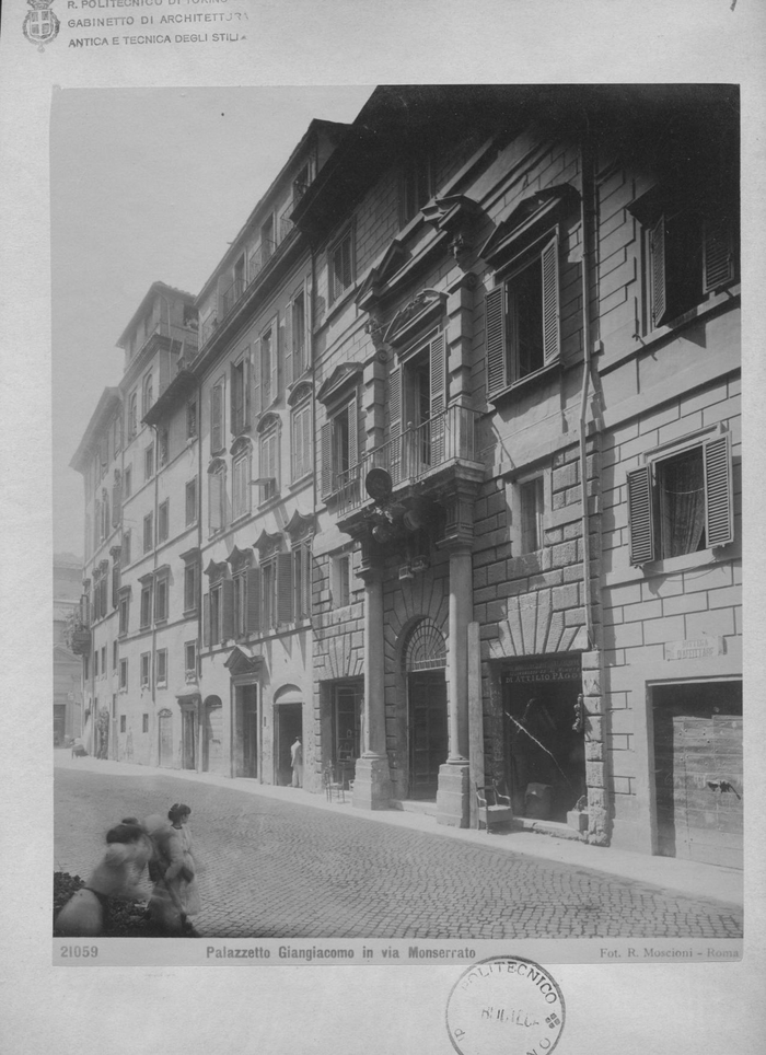 Palazzetto Giangiacomo in via Monserrato