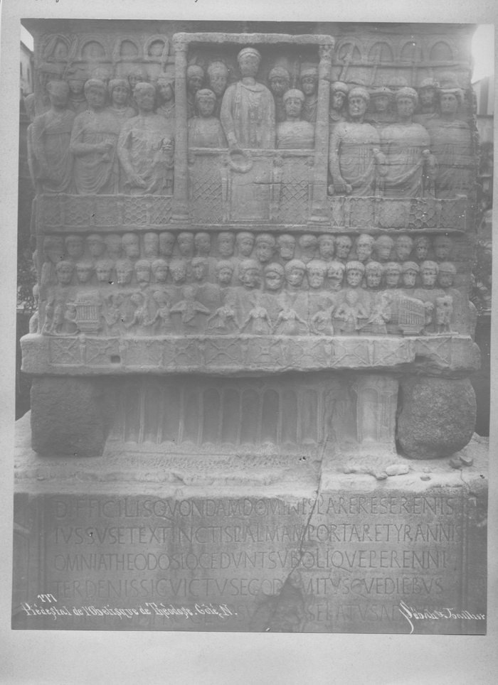 Piedestal de l'Obelisque de Thèodose. Côtè N.