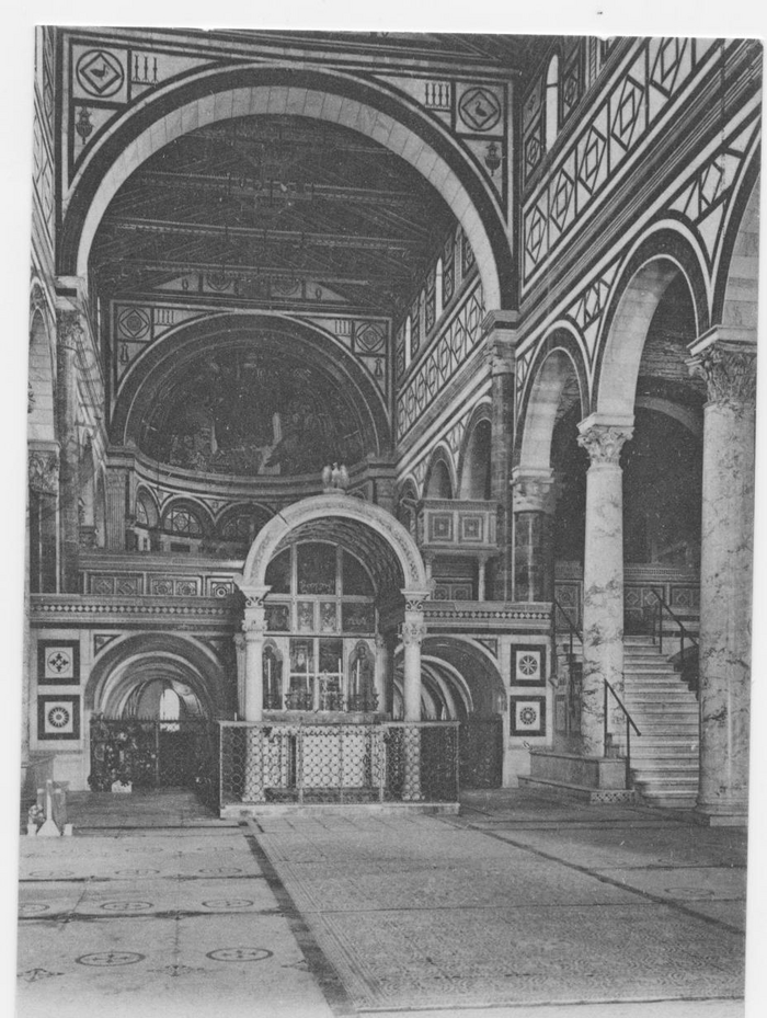 Firenze - Interno della Chiesa di S. Miniato