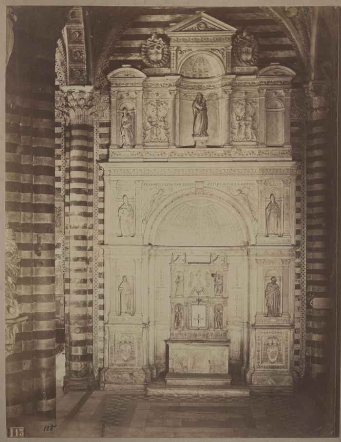Cattedrale di Siena - Libreria Piccolomi - Altare