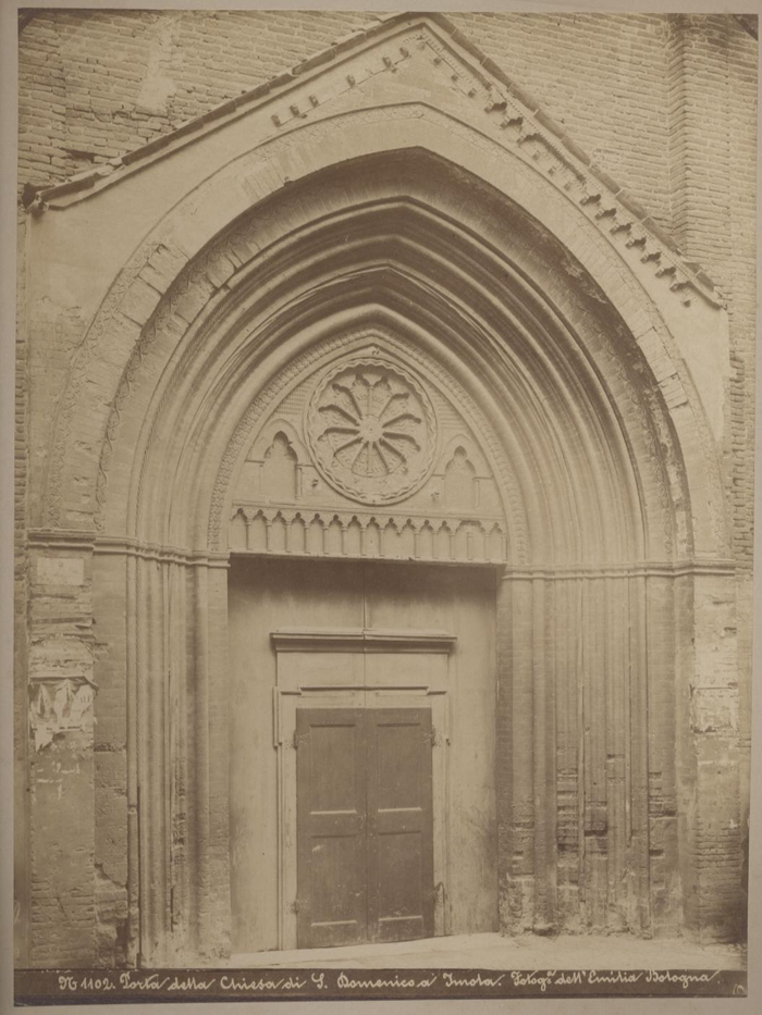 Porta - (Imola - Chiesa di San Domenico)