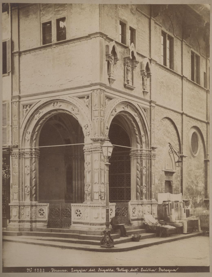  Loggia del Bigallo (Firenze)