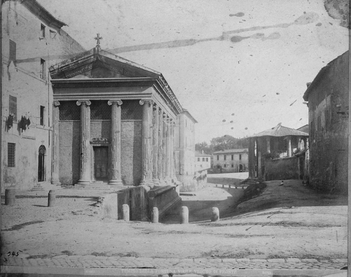 Roma - Tempio della Fortuna Virile veduto di fronte















