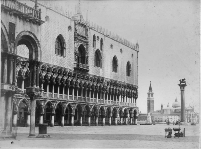 Venezia - Palazzo Ducale e l'Isola di S. Giorgio Maggiore