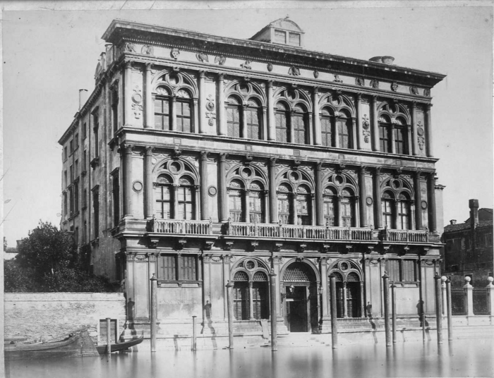 Venezia - Palazzo Vendramin sul Gran Canale