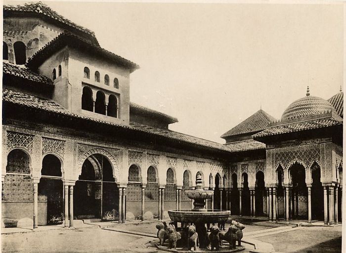 Granada - Alhambra - Cortile dei Leoni