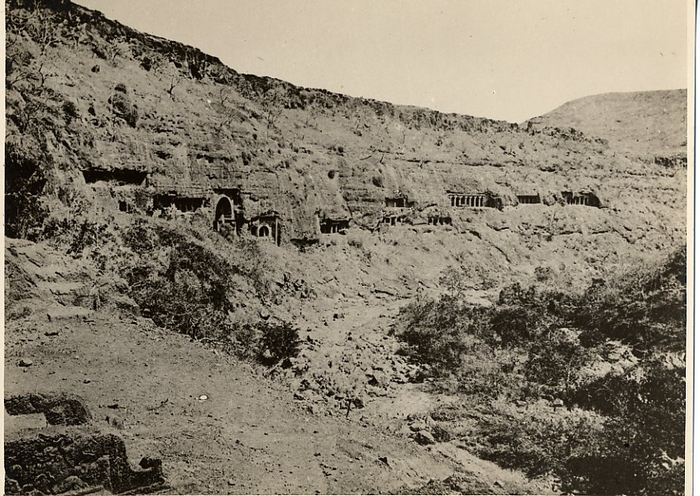 Templi scavati nella roccia: tempio di Ellora e di Ajanta