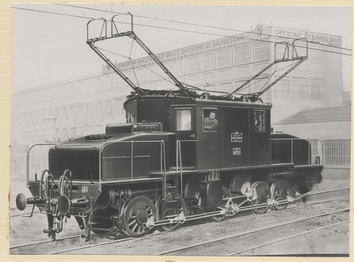 Locomotore - Corso Mortara (Torino)