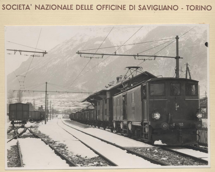 Treno - stazione di Bussoleno (Torino)