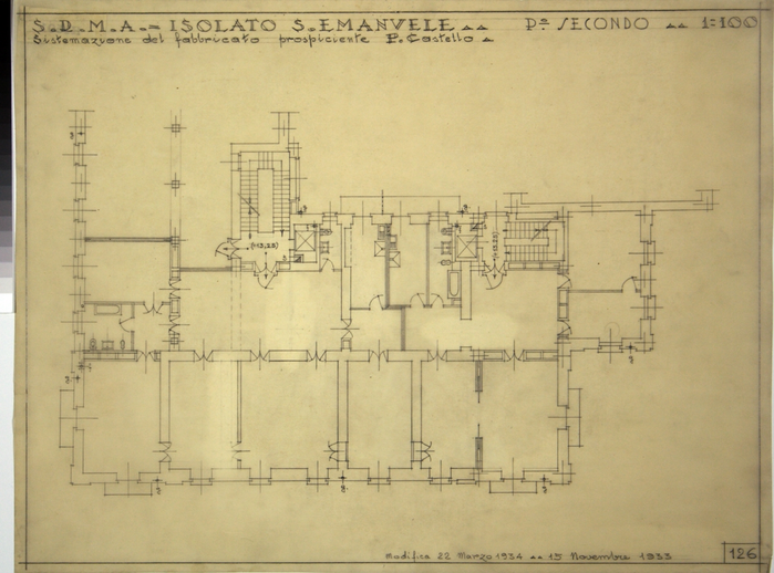 RICOSTRUZIONE DELL'ISOLATO DI S. EMANUELE - PROGETTO A , sistemazione del fabbricato prospicente Piazza Castello