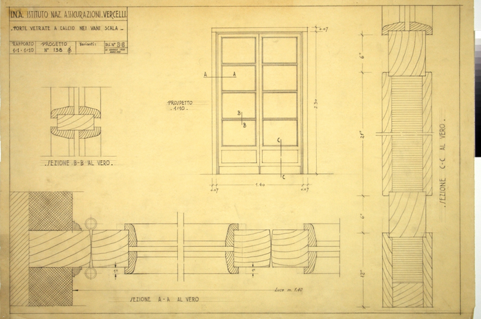 I.N.A. Istituto Naz. Assicurazioni Vercelli/Progetto n. 138, Porte vetrate a calcio nei vani scala