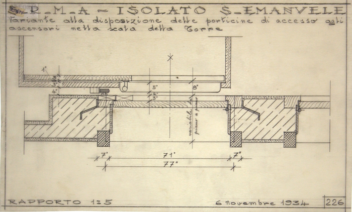 ISOLATO S. EMANUELE - TORINO , variante della disposizione delle porticine di accesso agli ascensori nella scala della torre