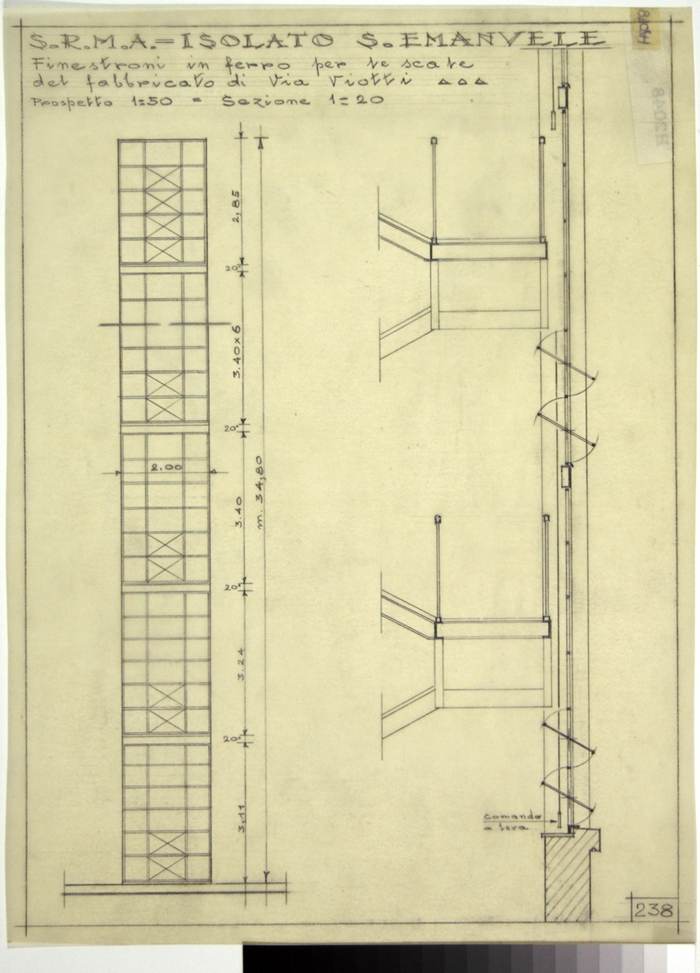 ISOLATO/S. EMANUELE , finestroni in ferro per la scala del fabbricato di Via Viotti