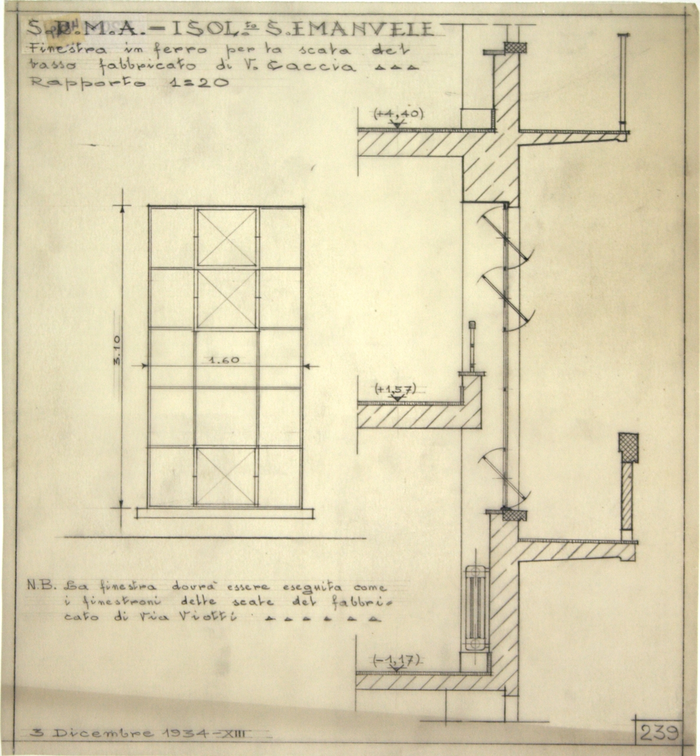 ISOLATO/S. EMANUELE , finestra in ferro per la scala del basso fabbricaot di Via Caccia