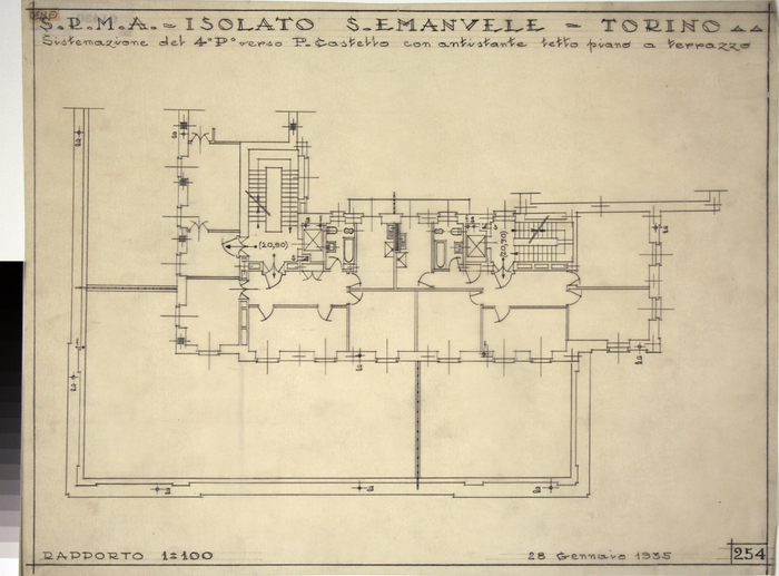 ISOLATO/S. EMANUELE , sistemazione del quarto piano verso Piazza Castello con antistante tetto piano e terrazzo