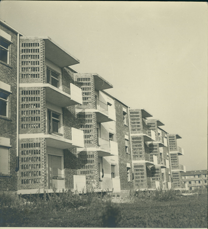 Unità residenziale Falchera a Torino, blocco progettato da Gino Becker con Gianfranco Fasana, 1956