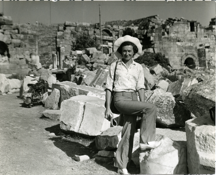 Daria Ferrero De Bernardi sullo scavo di Hierapolis, Turchia, 1970