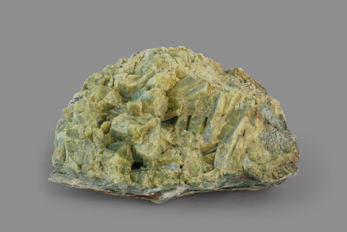 DIOPSIDE con granato, Testa Ciarva, Pian della Mussa, Balme, TO, Piemonte
