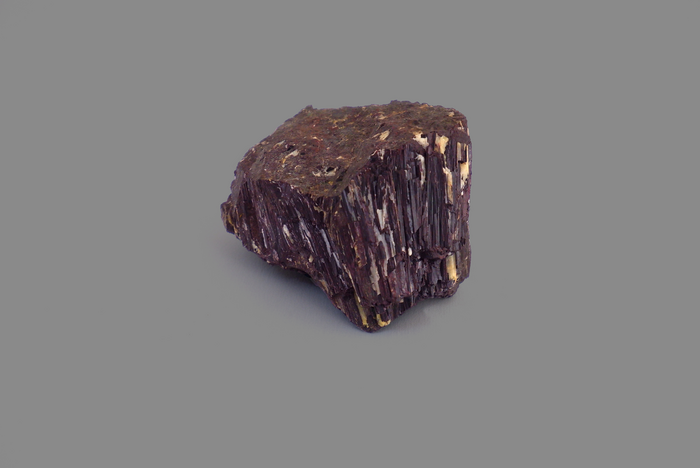 PIEMONTITE, Miniera di Praborna,Saint Marcel, AO, Valle d'Aosta