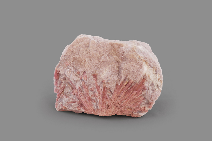 ELBAITE var. rubellite, S.Diego Co., California, USA