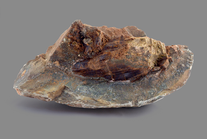 VESUVIANITE manganesifera, Val d'Ala, TO, Piemonte