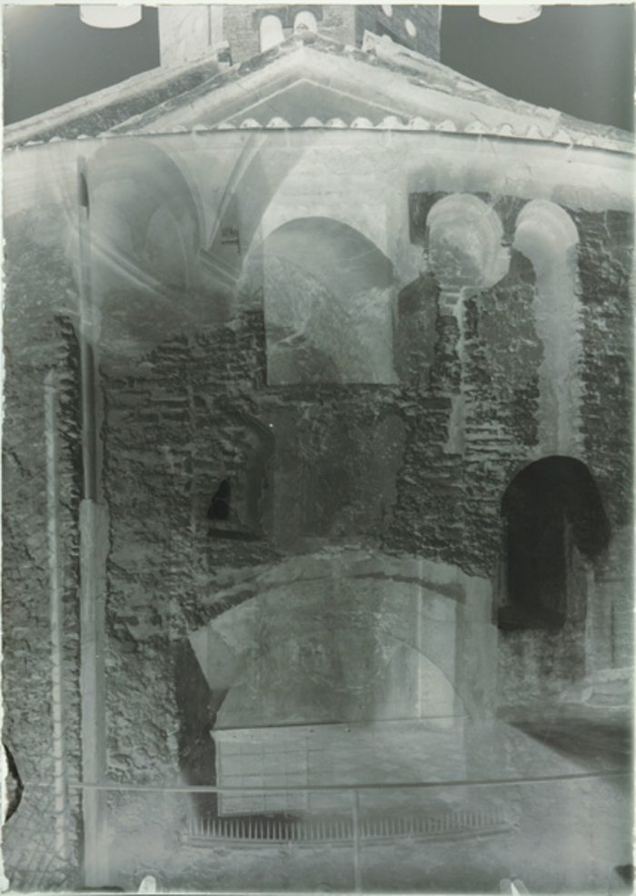 Paolo Verzone, Verona, S. Stefano, esterno