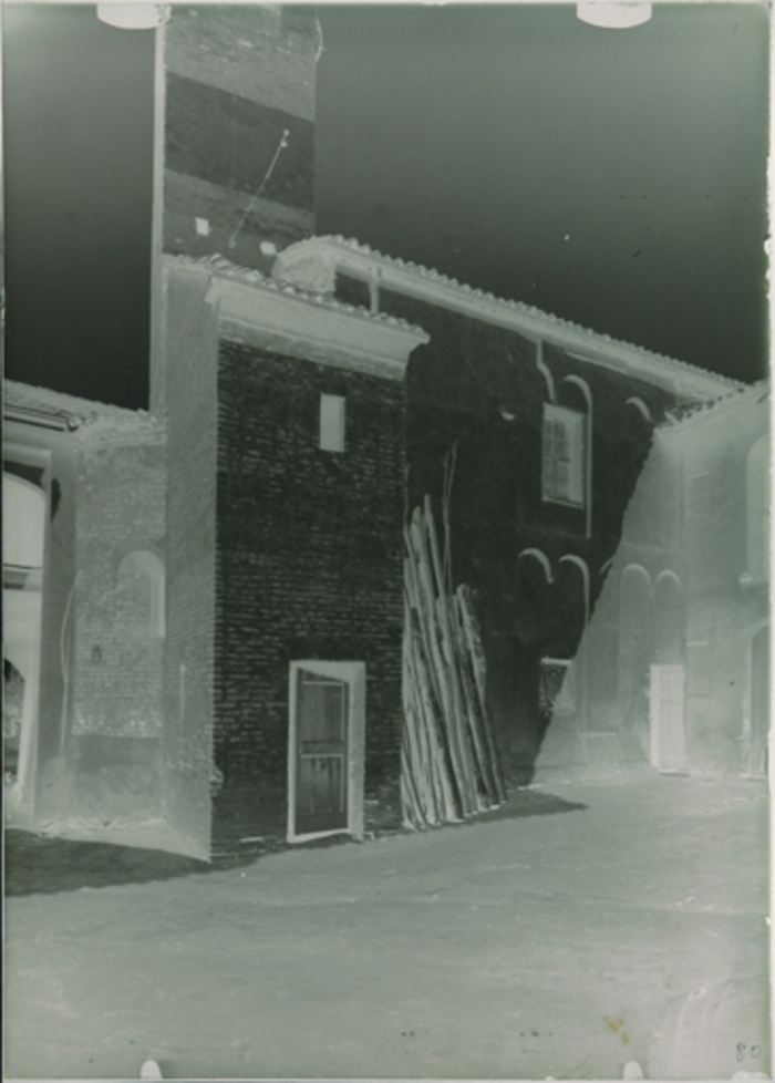 Paolo Verzone, Pieve di Velezzo, Chiesa di Santa Maria Minore, esterno